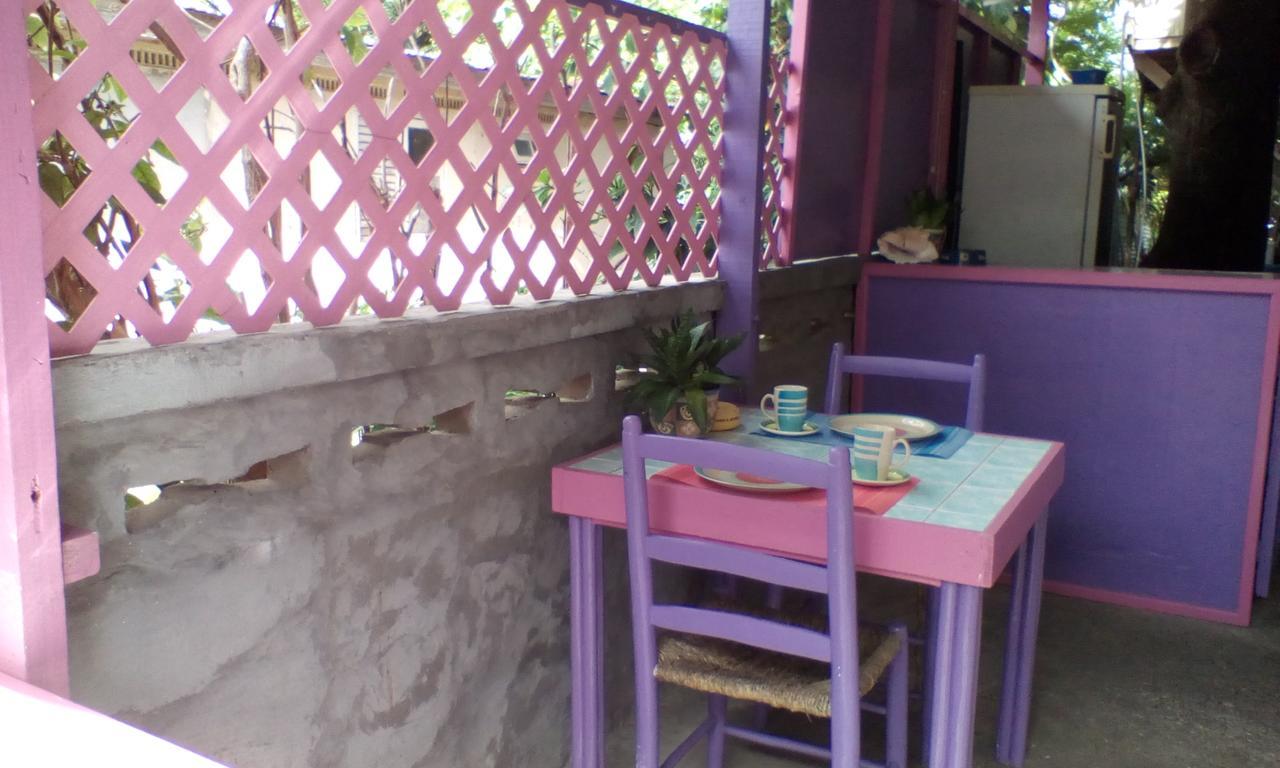 Somewhere Special Guesthouse Gros Islet Exterior photo